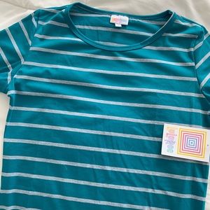 NWT Lularoe Gigi medium